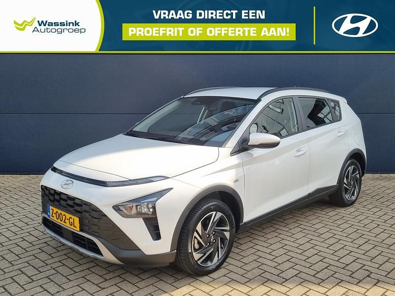 Wit Gebruikt 2024 Hyundai Bayon Comfort SUV | € 24.385 (Eerlijke prijs) - Afbeelding 1/4