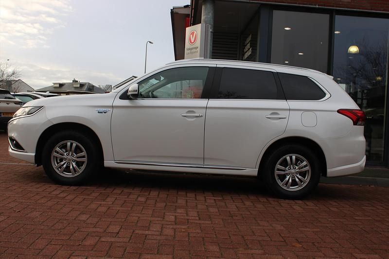Occasion Mitsubishi Outlander P-HEV 2016 Wit SUV