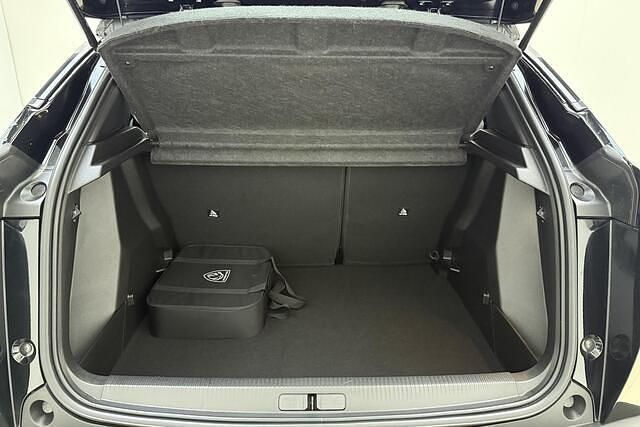 Occasion Peugeot e-2008 Active 114 kW (156 PK) 2023 Zwart SUV