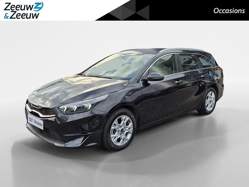 Zwart Occasion 2024 Kia Ceed Sportswagon Stationwagen | € 26.220 (Super prijs) - Afbeelding 1/4
