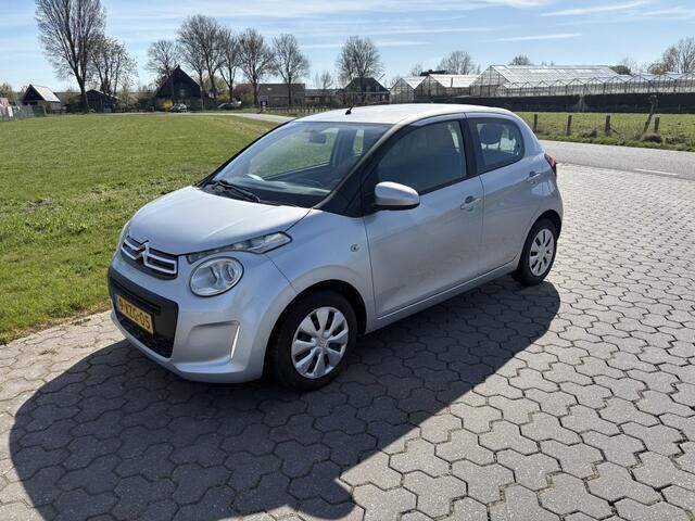 Grijs Gebruikt 2014 Citroën C1 Feel Hatchback | € 5.450 (Eerlijke prijs) - Afbeelding 1/4