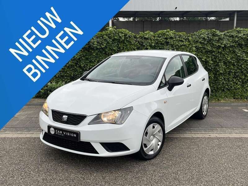Wit Gebruikt 2013 Seat Ibiza Style Hatchback | € 6.999 (Eerlijke prijs) - Afbeelding 1/4