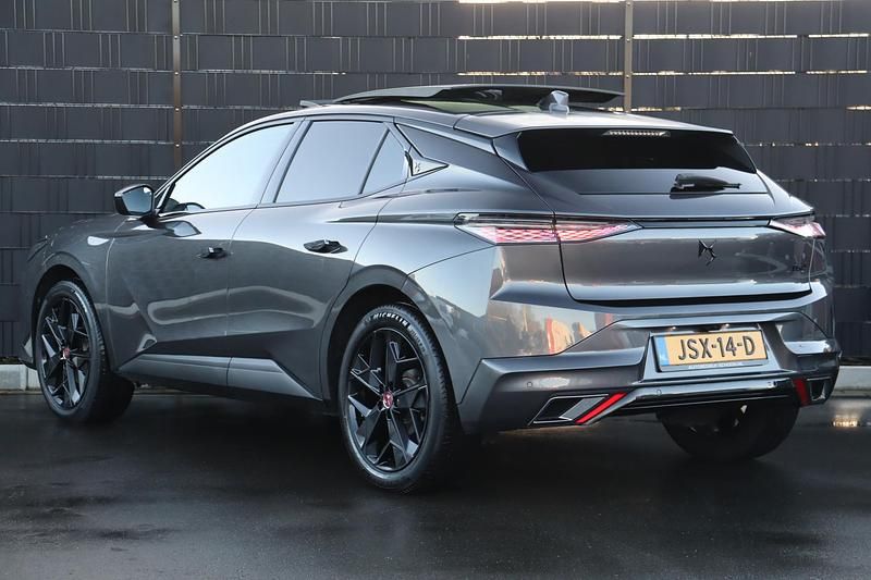 Occasion DS Automobiles DS4 Performance Line Plus 131 PK (96 kW) 2023 Grijs Hatchback