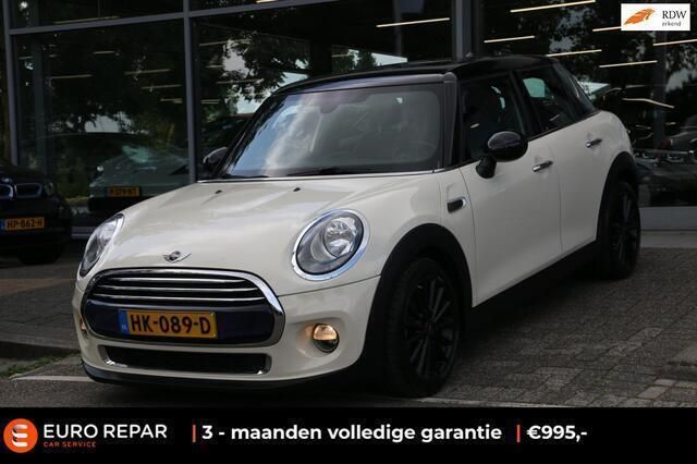 Wit Gebruikt 2015 Mini Cooper Business Hatchback | € 12.295 (Eerlijke prijs) - Afbeelding 1/4