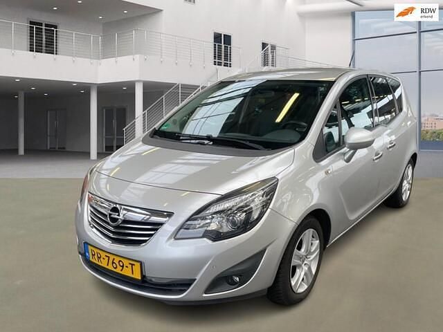 Grijs Occasion 2011 Opel Meriva Cosmo MPV | € 3.695 (Eerlijke prijs) - Afbeelding 1/4