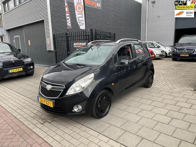 Zwart Gebruikt 2011 Chevrolet Spark LS Hatchback | € 1.999 (Goede deal) - Afbeelding 1/4