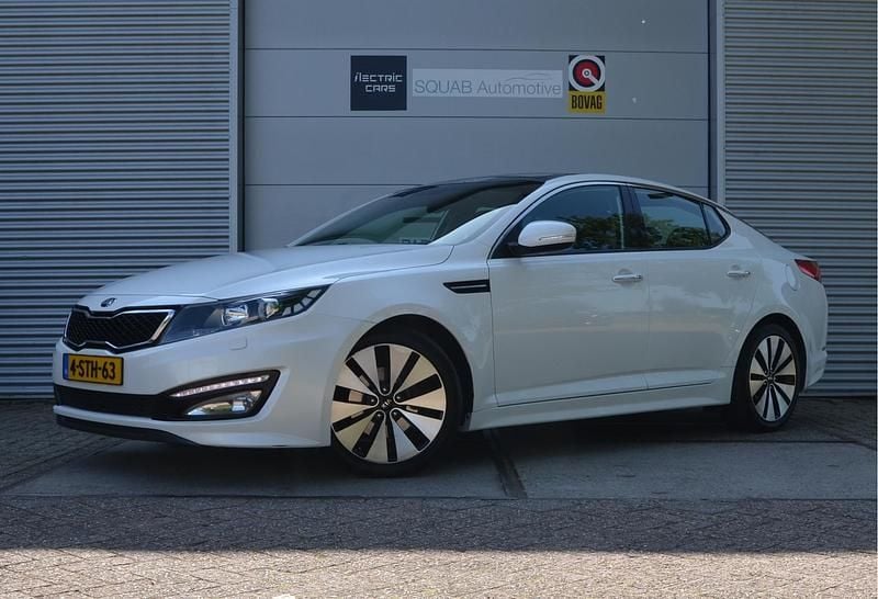 Wit Gebruikt 2014 Kia Optima Hybrid Sedan | € 9.999 (Eerlijke prijs) - Afbeelding 1/4