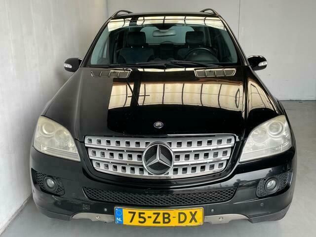 Occasion Mercedes 280 189 PK (139 kW) 2006 Zwart SUV