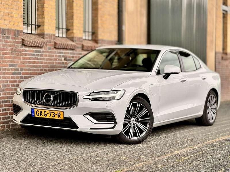 Wit Gebruikt 2021 Volvo S60 Sedan | € 31.490 (Super prijs) - Afbeelding 1/4