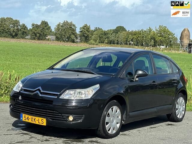 Zwart Gebruikt 2007 Citroën C4 Hatchback | € 2.199 (Eerlijke prijs) - Afbeelding 1/4