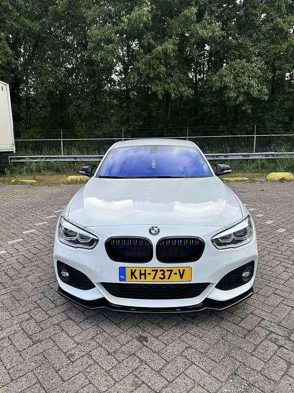 Wit Gebruikt 2016 BMW 116 M Sport Hatchback | € 16.950 - Afbeelding 1/4