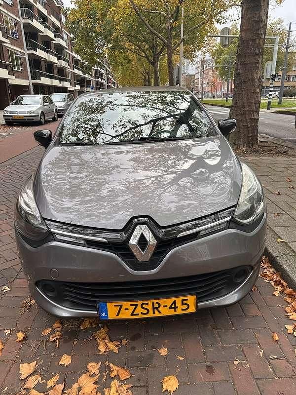 Gebruikt 2015 Renault Clio IV Expression Hatchback | € 3.650 (Super prijs) - Afbeelding 1/4