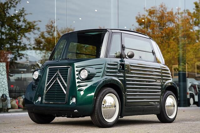 Groen Nieuw 2025 Citroën AMI Limited Edition 1955 | € 22.888 - Afbeelding 1/4
