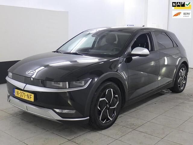 Zwart Occasion 2021 Hyundai Ioniq 5 SUV | € 19.900 (Goede deal) - Afbeelding 1/4