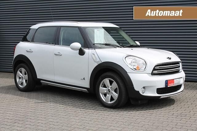 Wit Gebruikt 2015 Mini Cooper Countryman Pepper SUV | € 11.750 (Eerlijke prijs) - Afbeelding 1/4