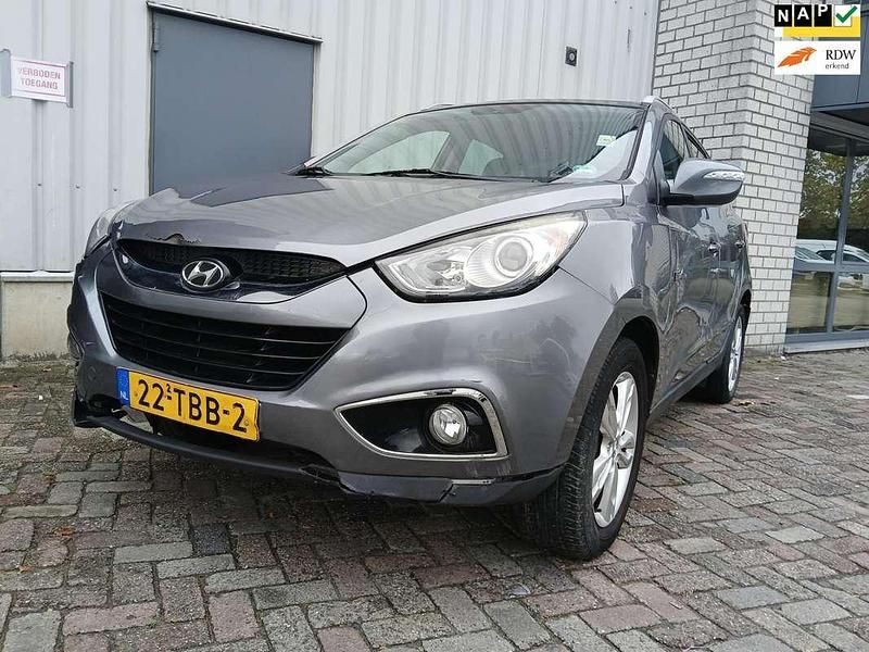 Grijs Gebruikt 2012 Hyundai ix35 Edition SUV | € 2.450 - Afbeelding 1/4