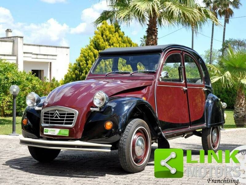 Rood Gebruikt 1978 Citroën 2CV Sedan | € 7.500 - Afbeelding 1/4