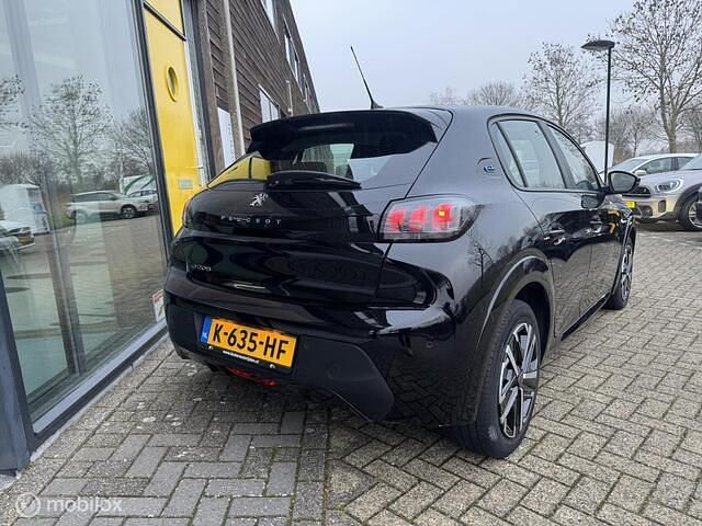 Occasion Peugeot e-208 Active 56 kW (77 PK) 2020 Zwart Hatchback