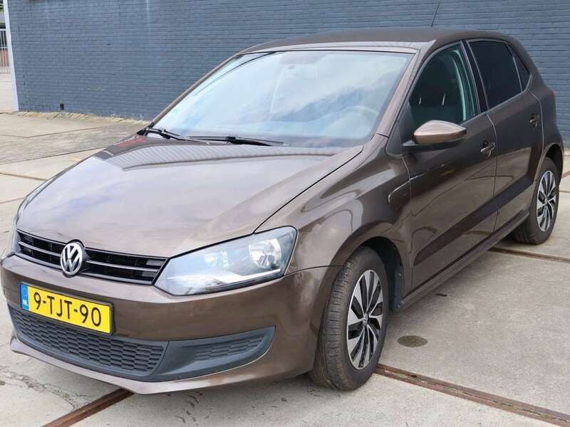 Bruin Gebruikt 2014 VW Polo Edition Hatchback | € 5.500 (Goede deal) - Afbeelding 1/4