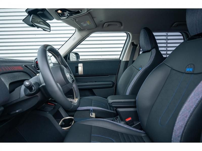 Nanuq white (licht wit metallic) Gebruikt 2025 Mini Countryman SUV | € 46.950 (Super prijs) - Afbeelding 1/1