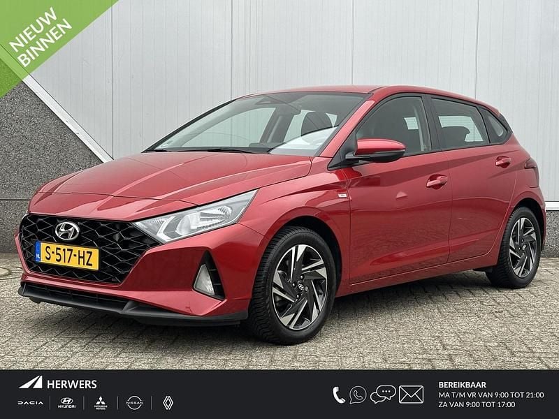 Rood Gebruikt 2023 Hyundai i20 Comfort Hatchback | € 17.885 (Goede deal) - Afbeelding 1/4