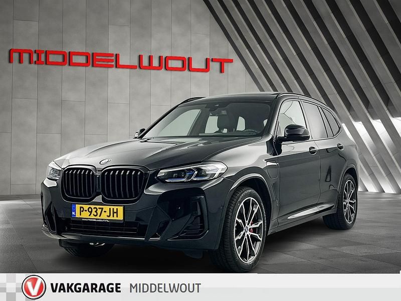 Zwart Gebruikt 2022 BMW X3 SUV | € 53.950 (Duur) - Afbeelding 1/4