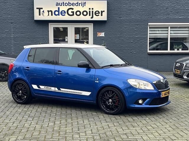 Blauw Occasion 2011 Skoda Fabia RS Hatchback | € 7.900 (Iets duurder) - Afbeelding 1/4