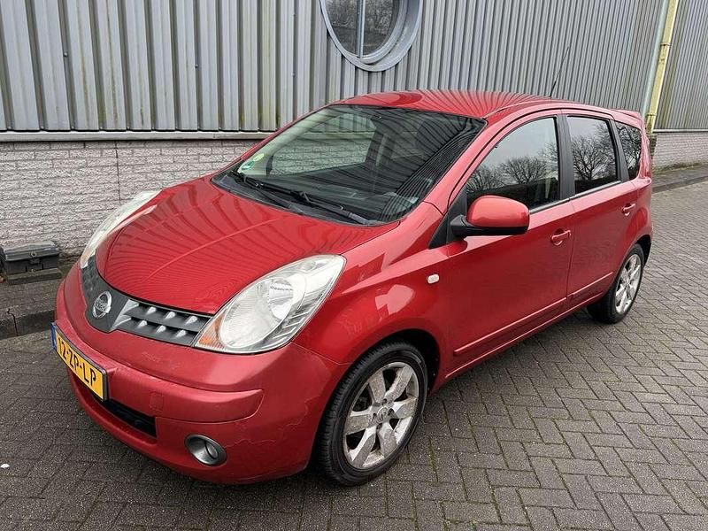 Occasion Nissan Note Acenta 110 PK (80 kW) 2008 Rood MPV