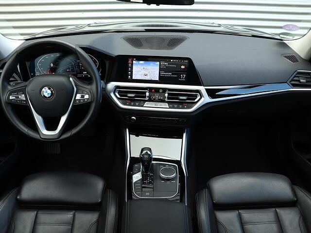 Occasion BMW 320 Executive 184 PK (135 kW) 2020 Zwart (metallic) Stationwagen