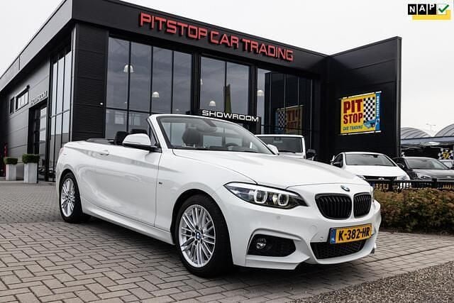 Wit Gebruikt 2019 BMW 220 M Sport Cabriolet | € 27.950 (Super prijs) - Afbeelding 1/3