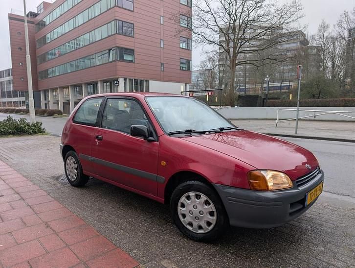 Occasion Toyota Starlet 74 PK (54 kW) 1998 Hatchback