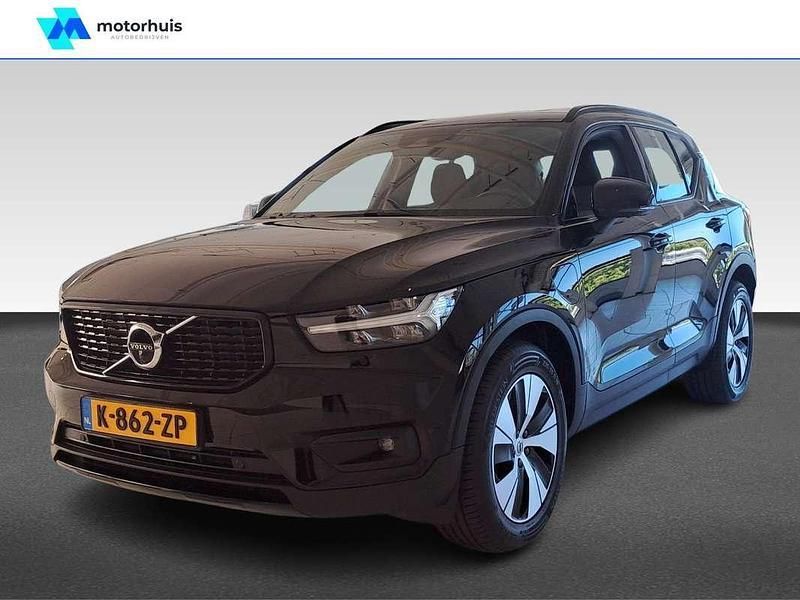 Zwart, metallic lak Gebruikt 2021 Volvo XC40 R-Design SUV | € 27.930 (Goede deal) - Afbeelding 1/4