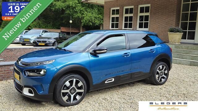 Blauw, metallic lak Gebruikt 2018 Citroën C4 Cactus Business Class Hatchback | € 11.750 (Iets duurder) - Afbeelding 1/4