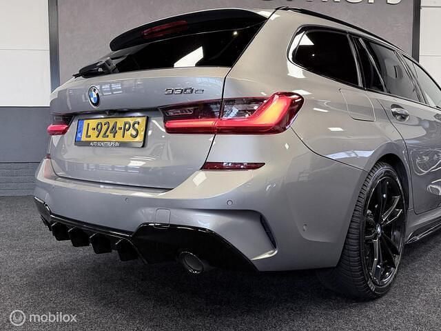 Occasion BMW 330 Shadowline 295 PK (216 kW) 2021 Grijs Stationwagen