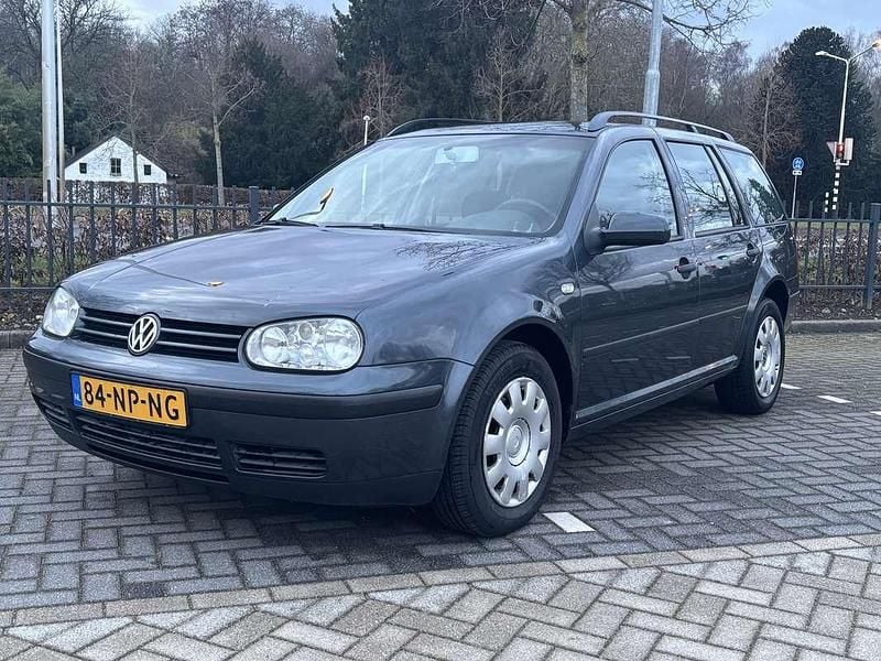 Blauw Occasion 2004 VW Golf IV Stationwagen | € 999 (Eerlijke prijs) - Afbeelding 1/4