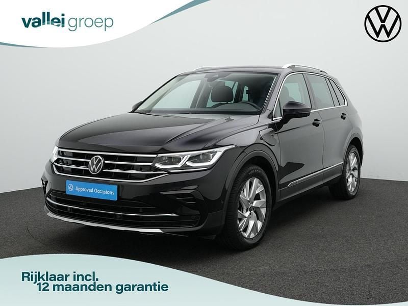 Zwart Gebruikt 2022 VW Tiguan Elegance SUV | € 32.900 (Goede deal) - Afbeelding 1/4
