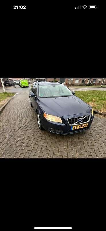 Zwart Gebruikt 2010 Skoda Octavia Stationwagen | € 2.950 (Goede deal) - Afbeelding 1/4