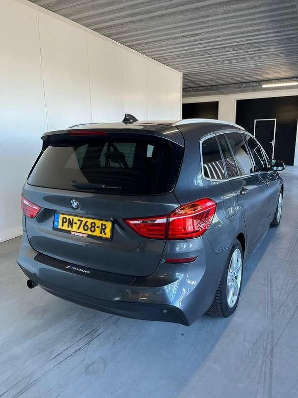 Grijs Gebruikt 2017 BMW 218 Stationwagen | € 16.950 (Eerlijke prijs) - Afbeelding 1/4