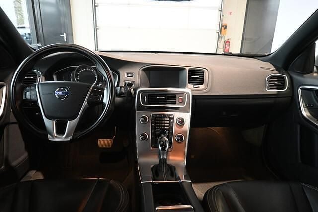 Occasion Volvo V60 Dynamic 154 PK (113 kW) 2017 Grijs Stationwagen