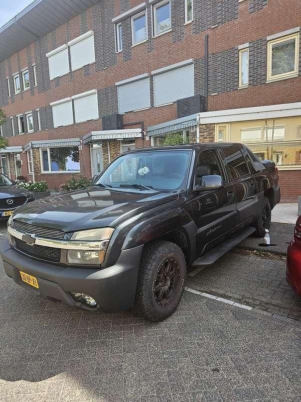 Zwart Gebruikt 2005 Chevrolet Avalanche | € 5.500 - Afbeelding 1/4