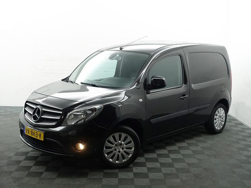 Occasion Mercedes Citan 109 Ambition 90 PK (66 kW) 2016 Zwart Van