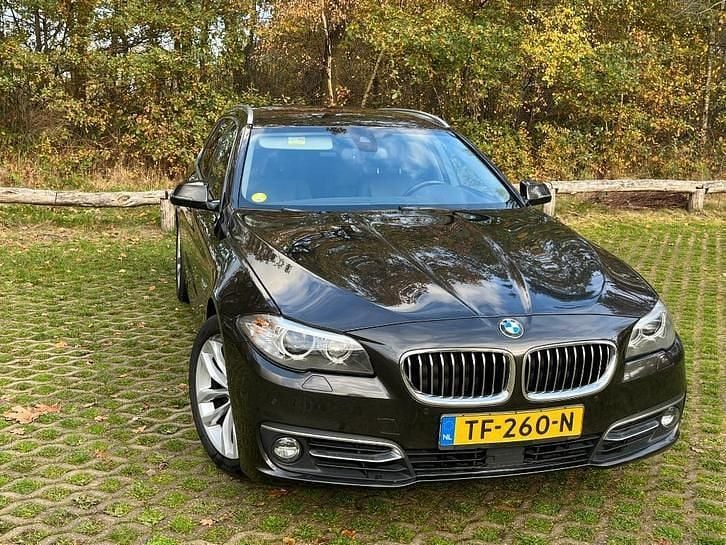 Occasion BMW 520 Luxury Line 190 PK (139 kW) 2016 Bruin Stationwagen