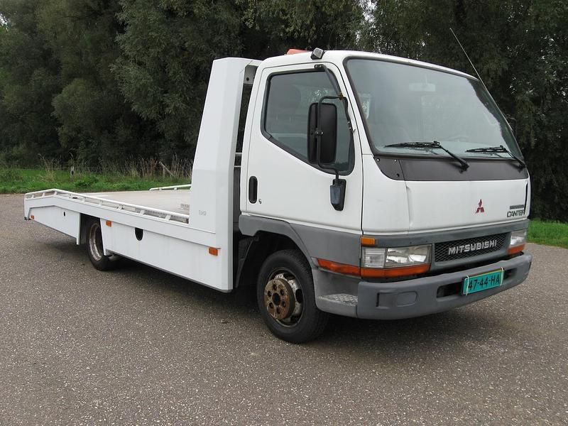 Wit Gebruikt 2004 Mitsubishi Canter Cabriolet | € 6.999 (Goede deal) - Afbeelding 1/4