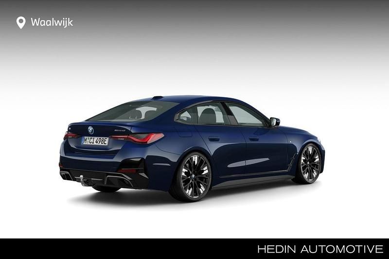 Nieuw BMW i4 M Sport 22 kW (30 PK) 2026 Blauw Sedan