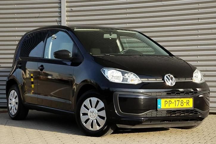 Gebruikt 2017 VW up! take up! Hatchback | € 5.995 (Super prijs) - Afbeelding 1/4