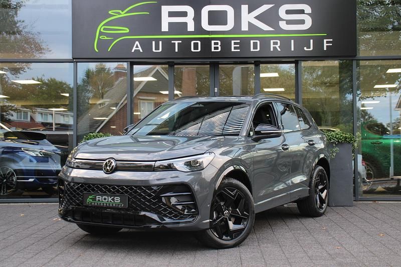 Grijs Nieuw 2025 VW Tiguan R-line Edition SUV | € 56.850 (Goede deal) - Afbeelding 1/4