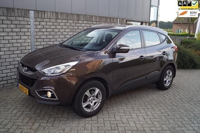 Bruin Gebruikt 2014 Hyundai ix35 Edition SUV | € 13.850 (Eerlijke prijs) - Afbeelding 1/4