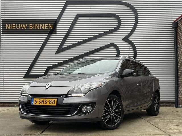 Grijs Gebruikt 2013 Renault Mégane GrandTour Bose Edition Stationwagen | € 4.995 (Eerlijke prijs) - Afbeelding 1/4