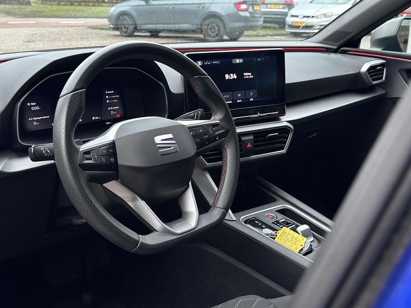 Occasion Seat Leon FR 150 PK (110 kW) 2025 Blauw Hatchback