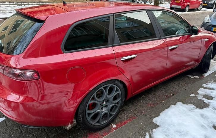 Occasion Alfa Romeo 159 185 PK (136 kW) 2007 Rood Stationwagen